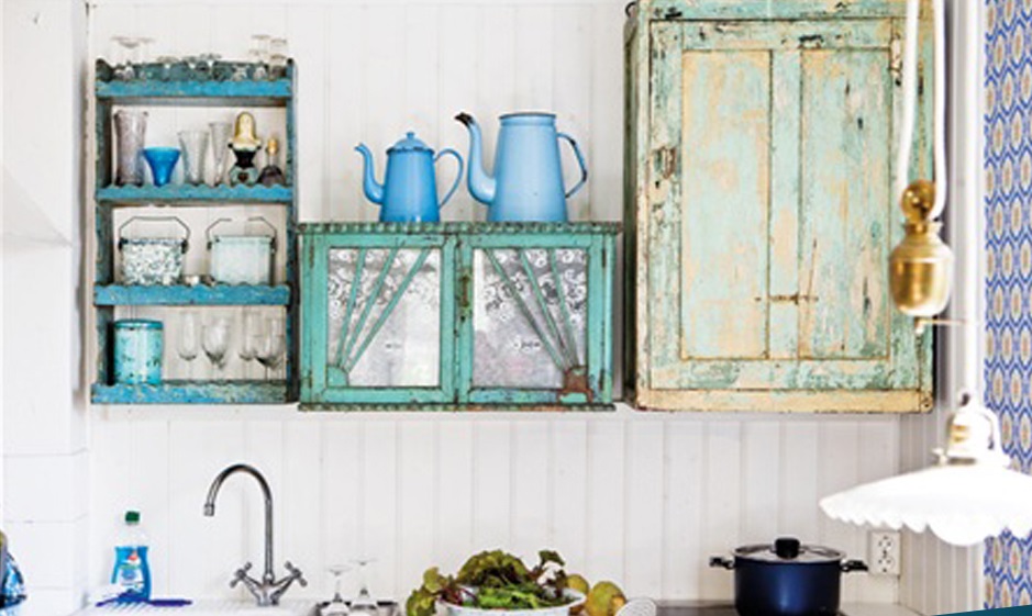 Dán cạnh gỗ hoen gỉ kẹt cứng